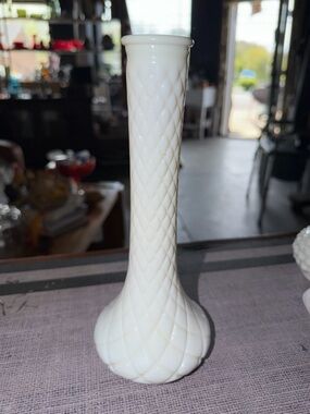Vintage Hoosier White Milk Glass Bud Vase